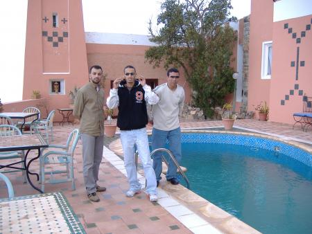 younes o mstafa wlad khwalati li man lisar